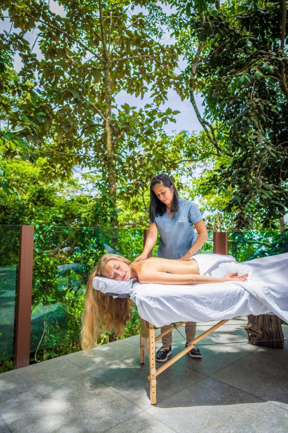 Chira Glamping Resort Monteverde Exteriör bild